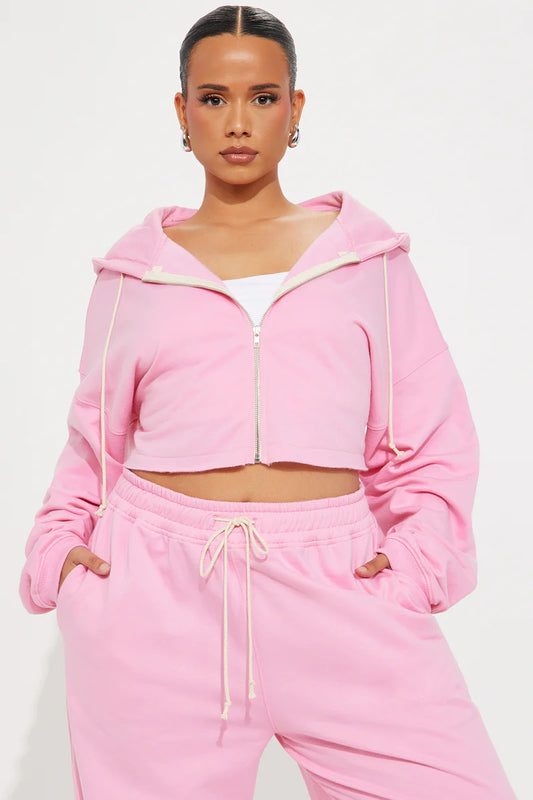 ON THE WAY SWEATPANT SET