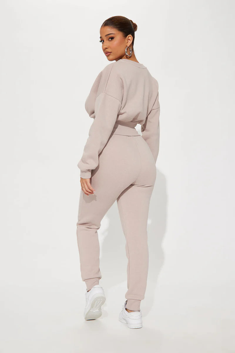 TRULY AMAZING JOGGER SET