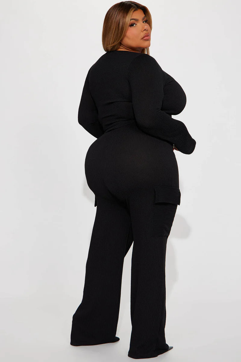 NOBODY LIKE ME RIBBED PANT SET