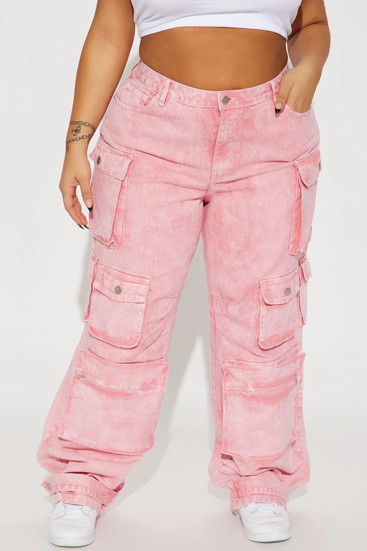 BILLIE LOW SLUNG CARGO JEANS