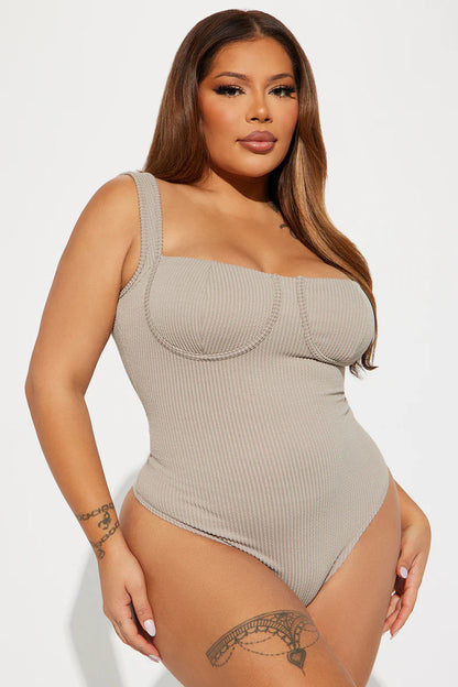 IT GIRL RIBBED BODYSUIT