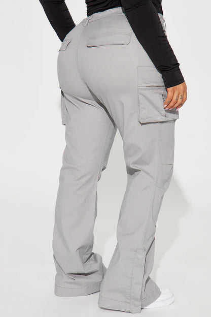 SHE'S A KEEPER CARGO PANT