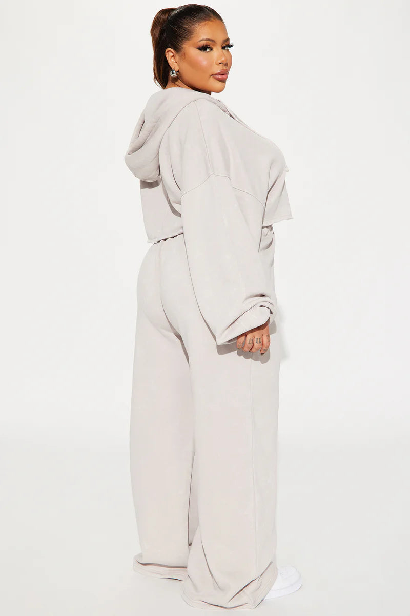 ON THE GO FLEECE PANT SET