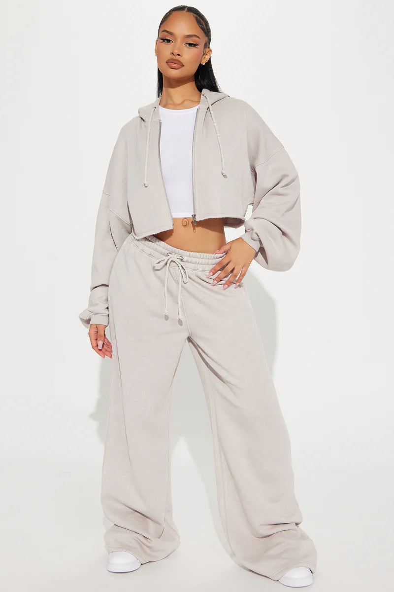 ON THE GO FLEECE PANT SET
