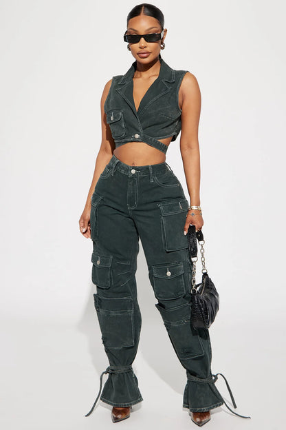 BILLIE RIPPED ANKLE TIE CARGO JEANS