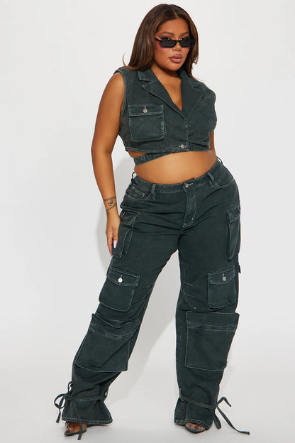 BILLIE RIPPED ANKLE TIE CARGO JEANS