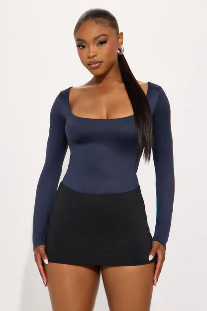 COUNTOUR DOUBLE LINED LONG SLEEVE