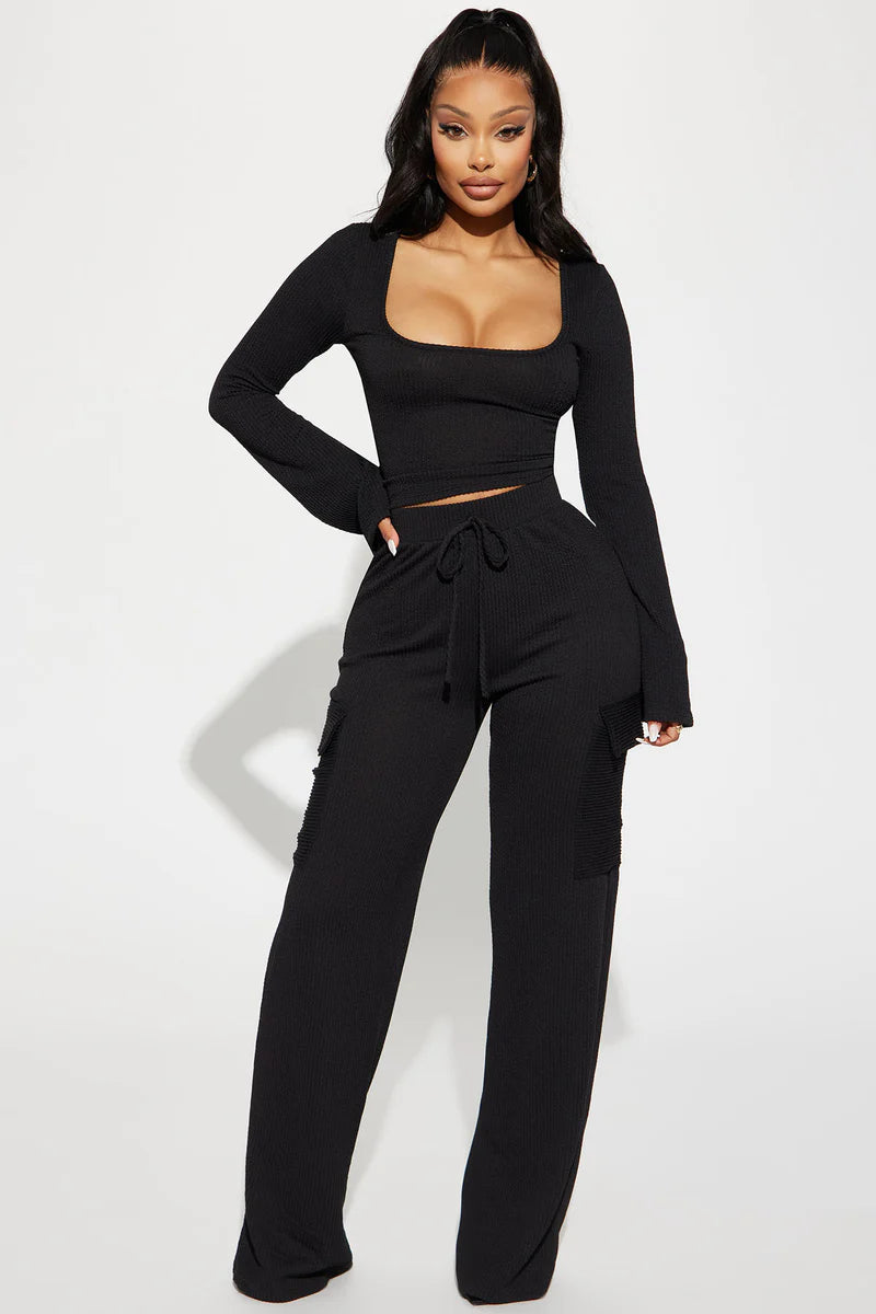 NOBODY LIKE ME RIBBED PANT SET