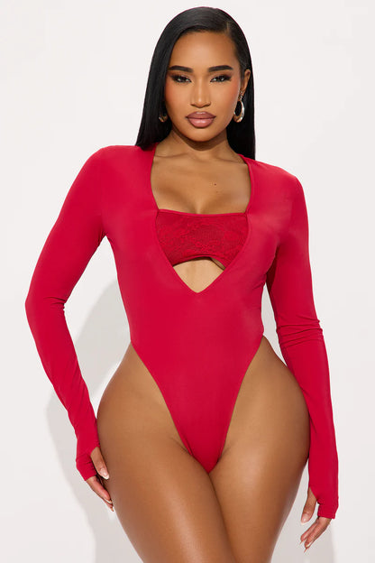 STANDING OVATION LONG SLEEVE HIGT CUT