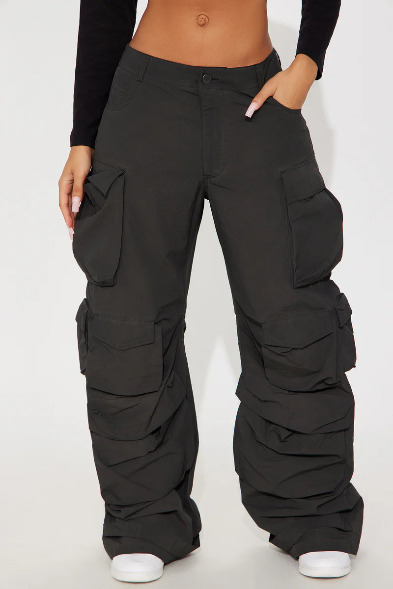 TALK IT UP OVERSIZED CARGO PANT