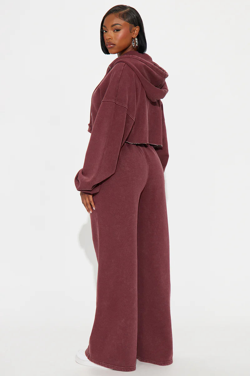 ON THE GO FLEECE PANT SET