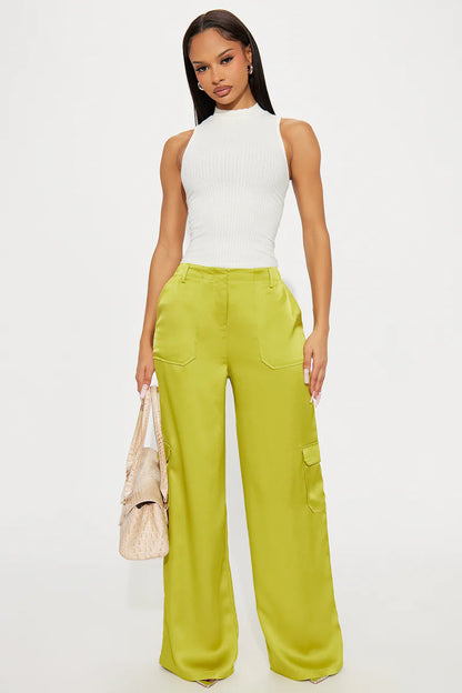 PRETTY GILR WALK SATIN CARGO