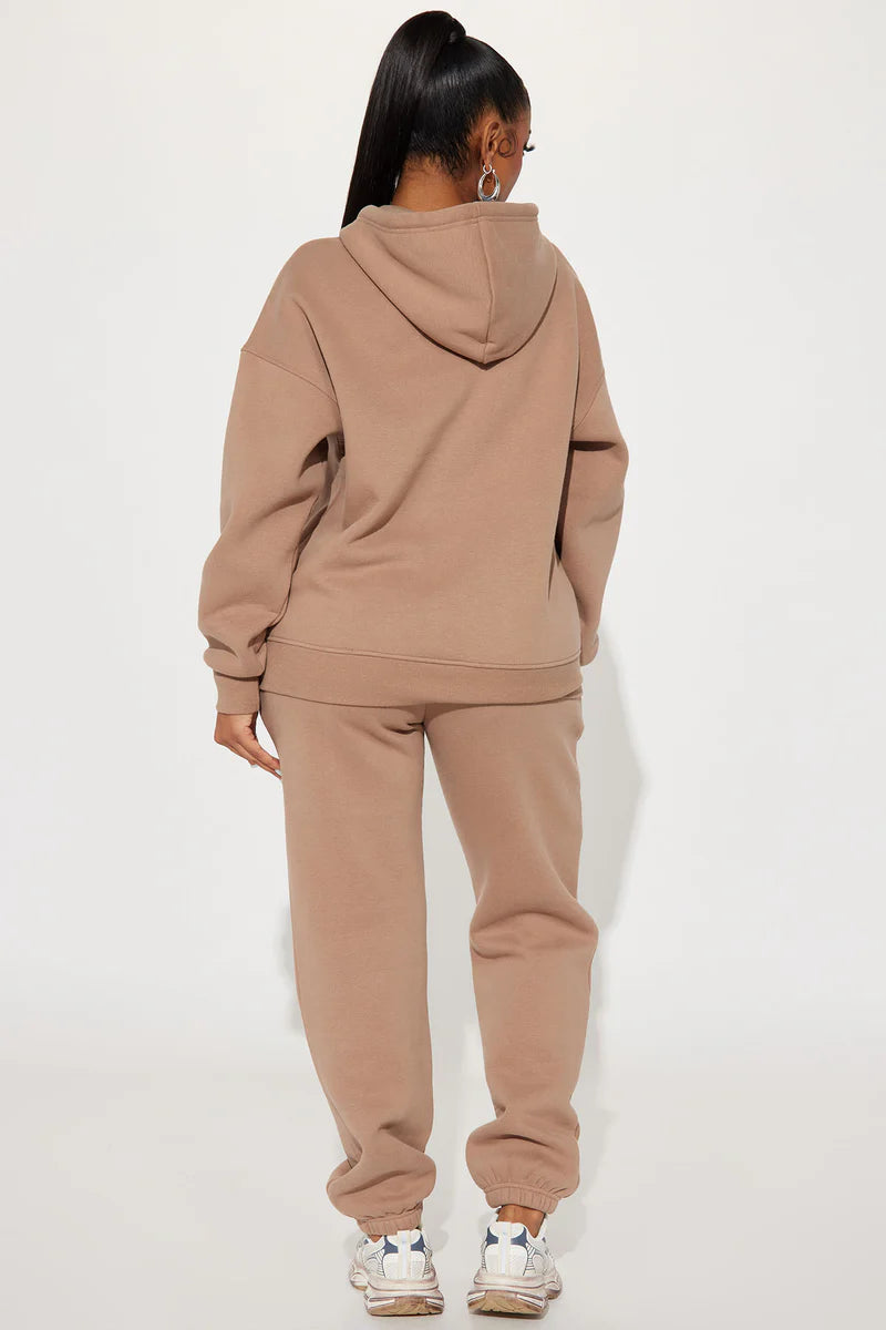 THE MILANO SWEATPANT SET