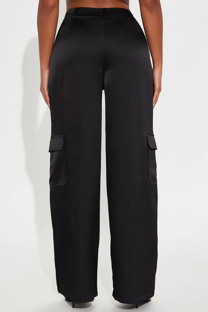 PRETTY GILR WALK SATIN CARGO