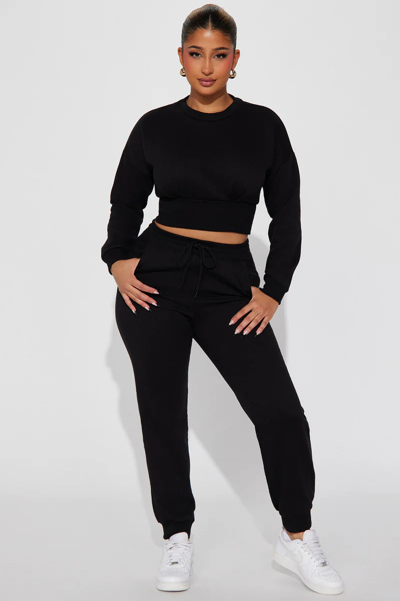 TRULY AMAZING JOGGER SET