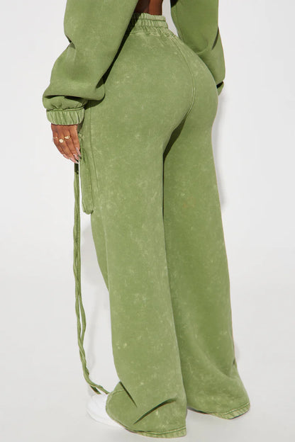 NEW YORK VIBES CARGO SWEATPANTS