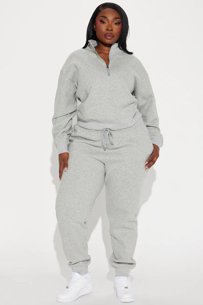 ON MY OWN HALF ZIP SWEATSUIT