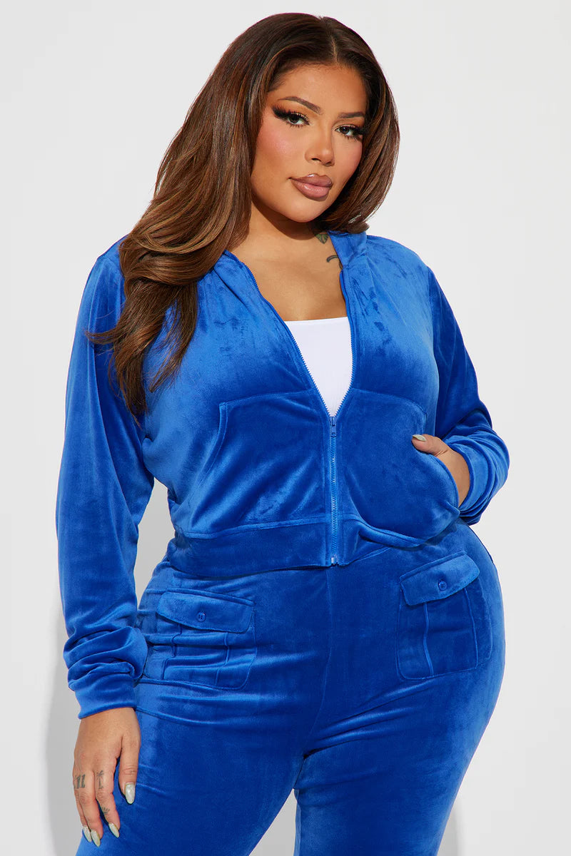 MY FAVORITE VELOUR PANT SET