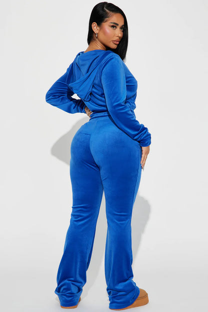 MY FAVORITE VELOUR PANT SET