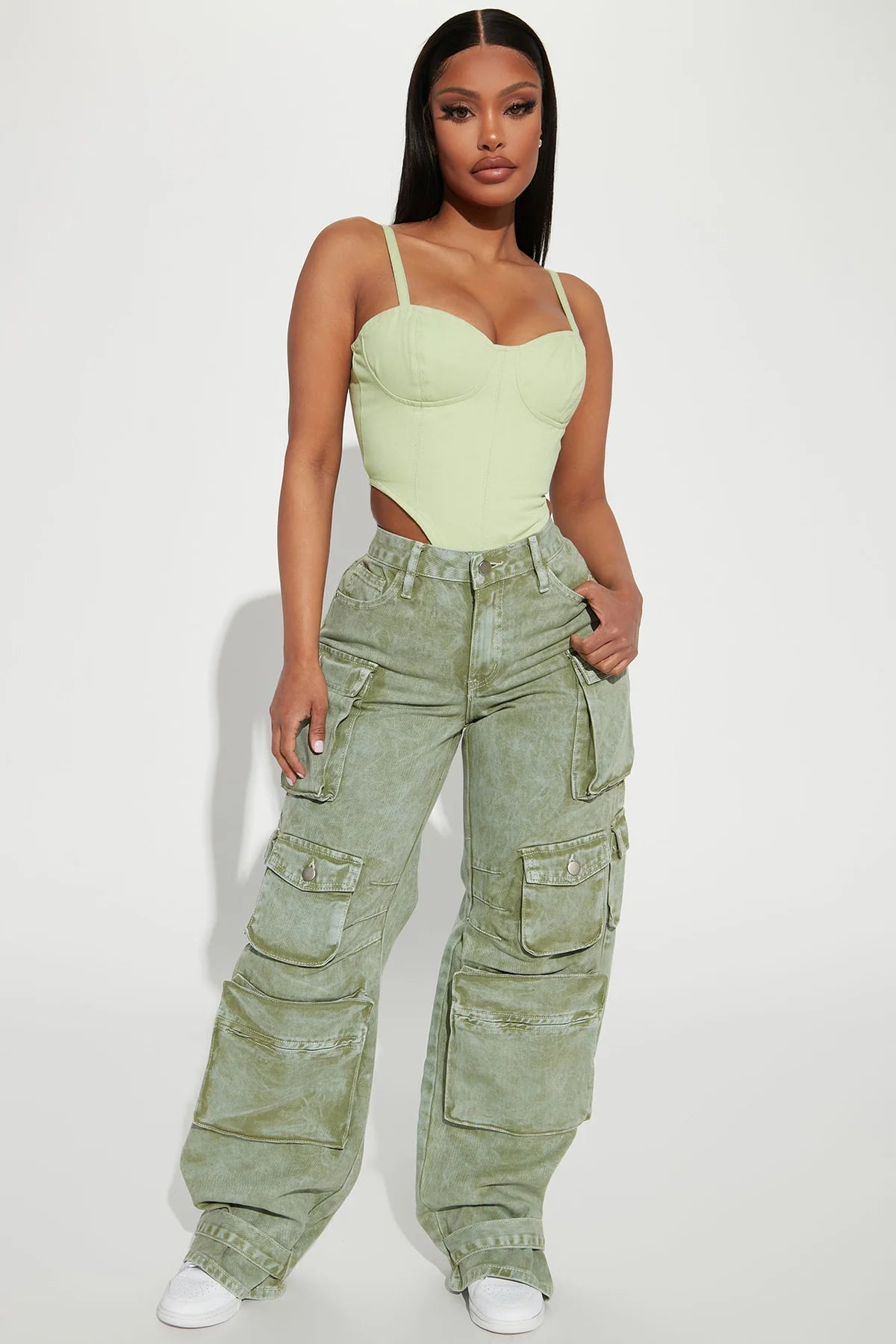 BILLIE LOW SLUNG CARGO JEANS