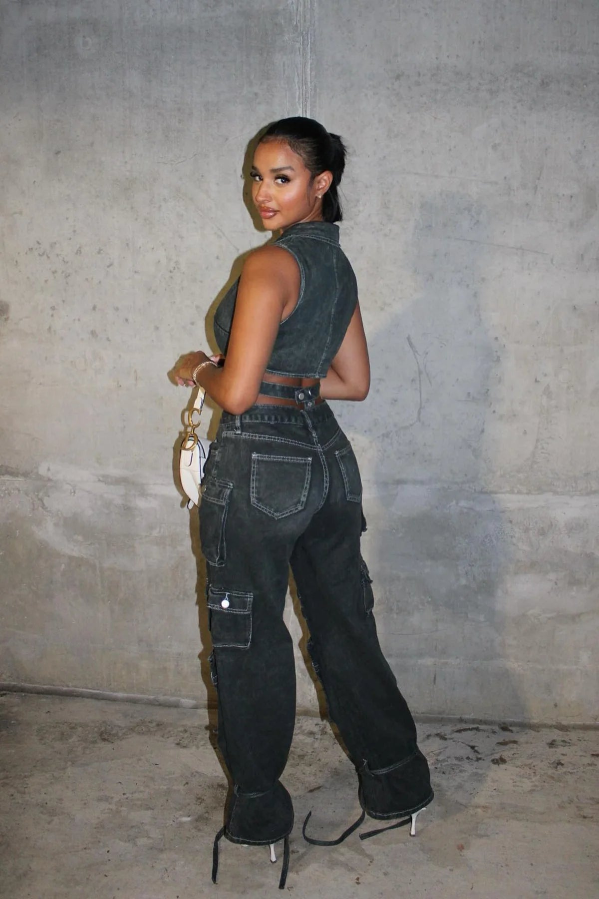 BILLIE RIPPED ANKLE TIE CARGO JEANS